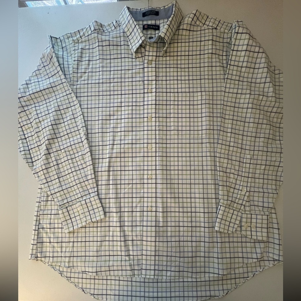 CHAPS CLASSIC FIT OXFORD SHIRT SIZE XXL 
BLUES/WHITE/GREEN PLAID. BRAND NEW